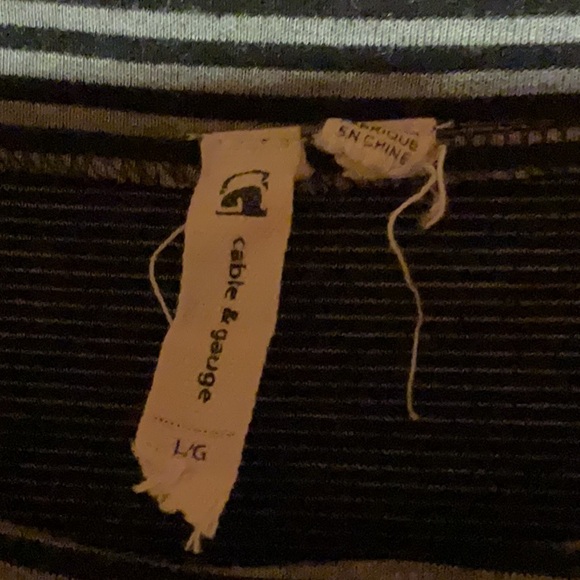 Cable & Gauge black, gray long sleeve top, large - Picture 2 of 4